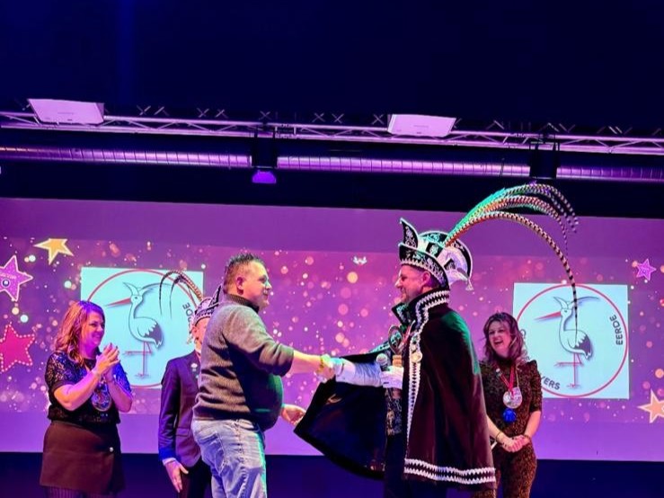 Prinselijke onderscheiding voor voorzitter dorpsraad